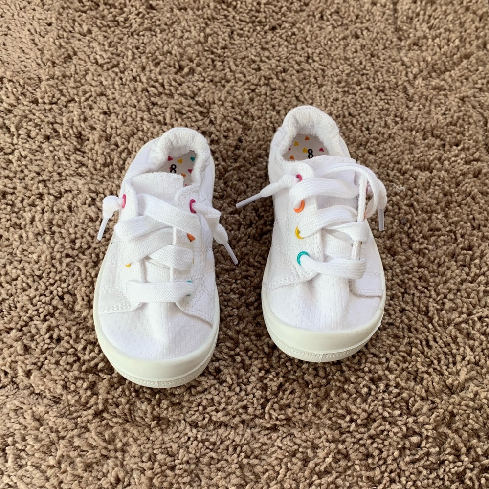 Size 8 toddler shoes